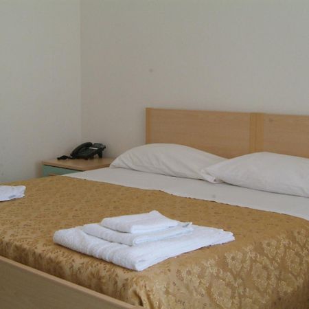 Hotel Aurora Scauri  Habitación foto